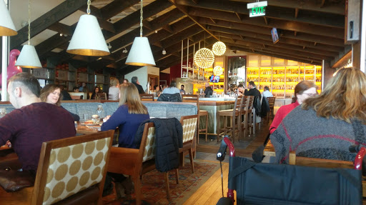 Shopping Mall «Tysons Galleria», reviews and photos, 2001 International Dr, McLean, VA 22102, USA