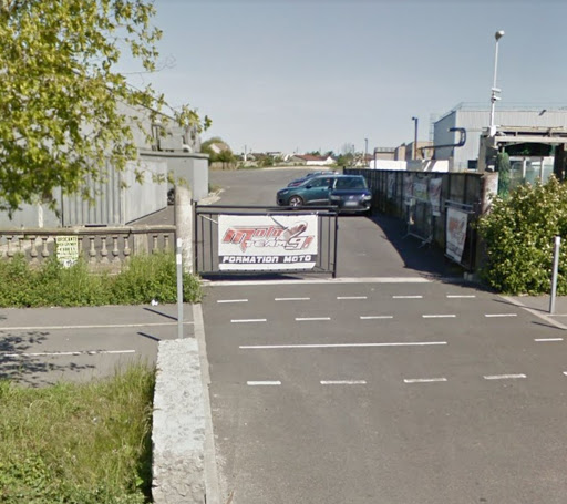 Piste Privé Moto-École Moto Team91 à Chilly-Mazarin, Essonne