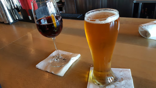 Movie Theater «Silverspot Cinema», reviews and photos, 4441 Lyons Rd, Coconut Creek, FL 33073, USA