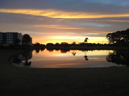 Country Club «East Bay Country Club», reviews and photos, 702 Country Club Dr, Largo, FL 33771, USA