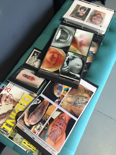 Tattoo Shop «Artistic Theories Tattoo & Gallery», reviews and photos, 247 Genesis Way, North Aurora, IL 60542, USA