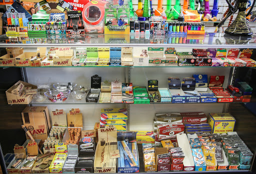 Tobacco Shop «Big Blaze smoke shop», reviews and photos, 851 N Sacramento St, Lodi, CA 95240, USA