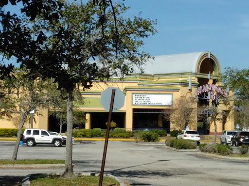 Movie Theater «Regal Cinemas Hollywood 18 - Port Richey», reviews and photos, 6701 Cinema Dr, Port Richey, FL 34668, USA