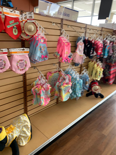 Pet Supply Store «Pet Supermarket», reviews and photos, 1125 Royal Palm Beach Blvd, Royal Palm Beach, FL 33411, USA