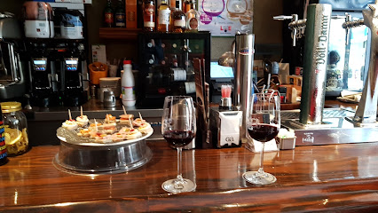 Café bar Gran vía (Boal) - C. Asturias, s/n, 33720 Boal, Asturias, Spain