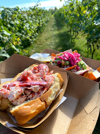 Vineyard «Greenvale Vineyards», reviews and photos, 582 Wapping Rd, Portsmouth, RI 02871, USA