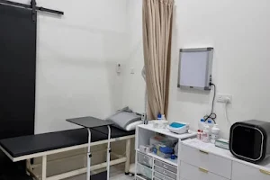 Klinik Dr Fiza image