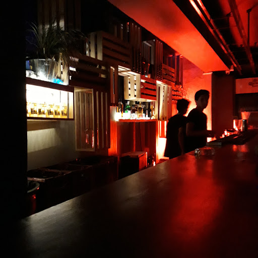 Kong Terraza Bar