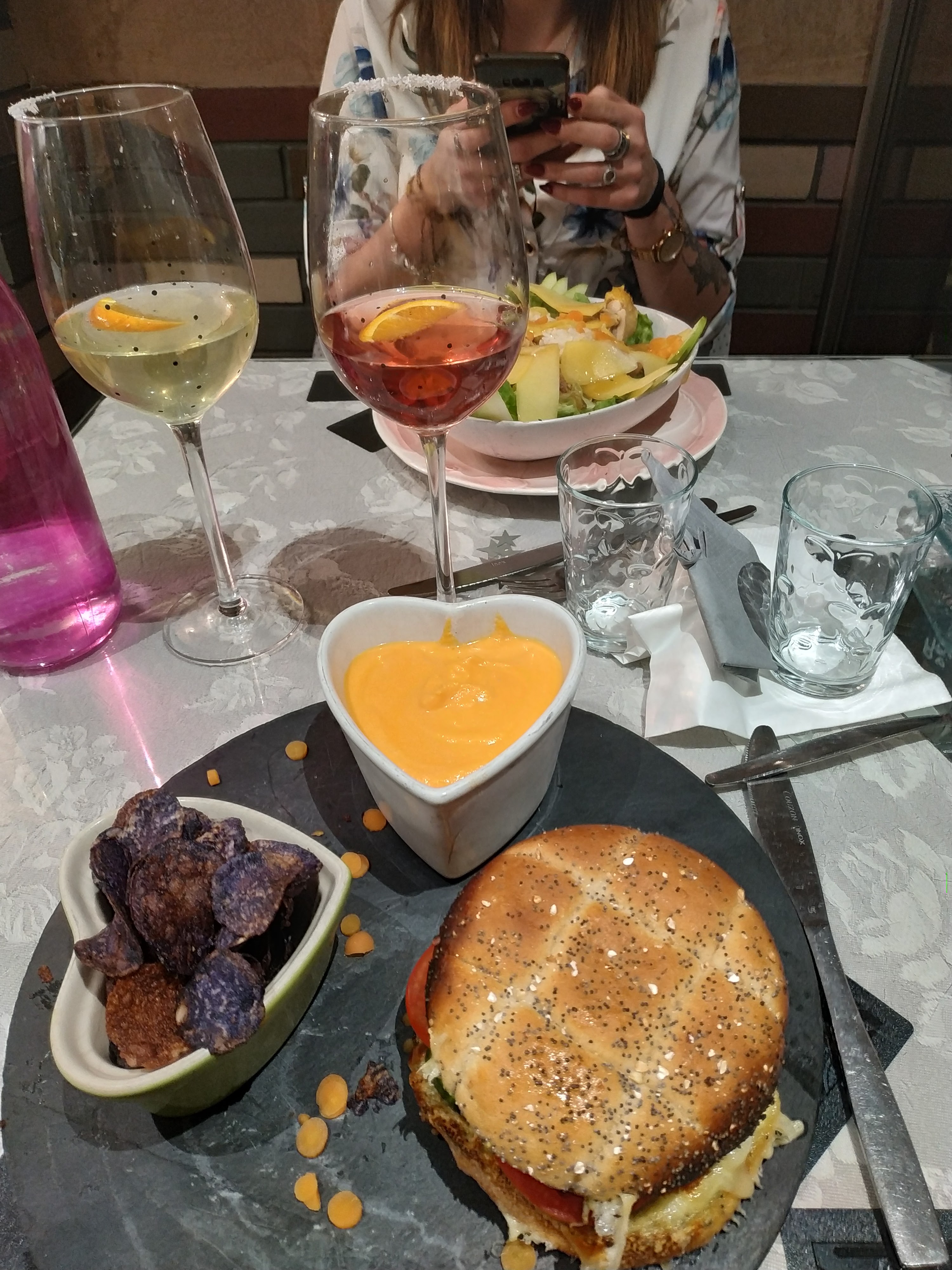 Photo n° 2 de l'avis de Marie.a fait le 20/04/2019 à 22:50
