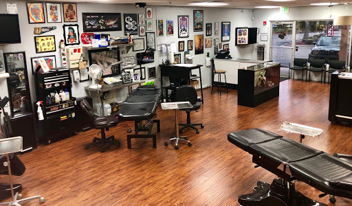 Tattoo and Piercing Shop «Cherry Hill Tattoo Co. Of Bonita Springs», reviews and photos, 3465 Bonita Beach Rd SW Suite #4, Bonita Springs, FL 34134, USA