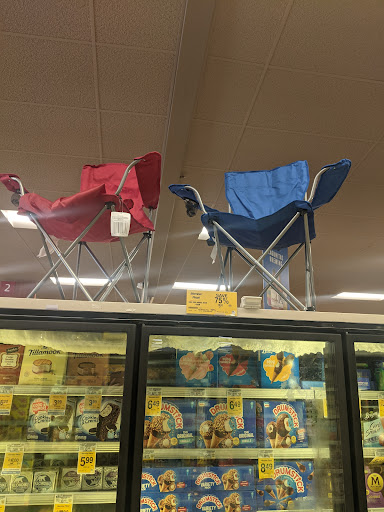 Shopping Mall «Crystal Springs Shopping Village», reviews and photos, 100 De Anza Blvd, San Mateo, CA 94402, USA