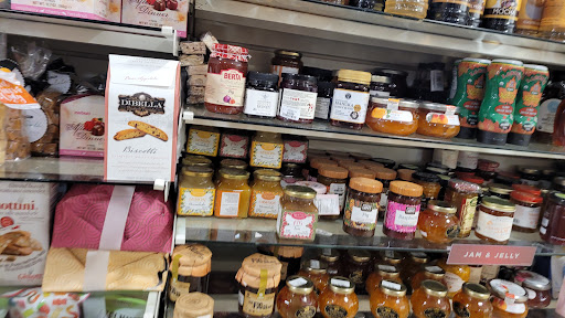 Department Store «HomeGoods», reviews and photos, 431 N Main St, East Longmeadow, MA 01028, USA