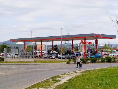 Auchan Áruház Budakalász