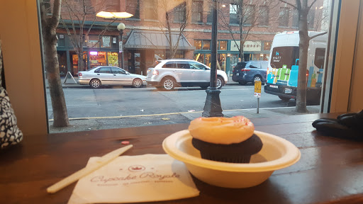 Cafe «Cupcake Royale», reviews and photos, 108 Pine St, Seattle, WA 98101, USA