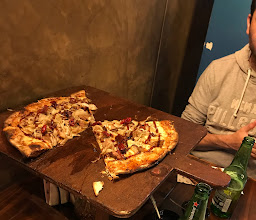 La Fábrica Pizzería photo