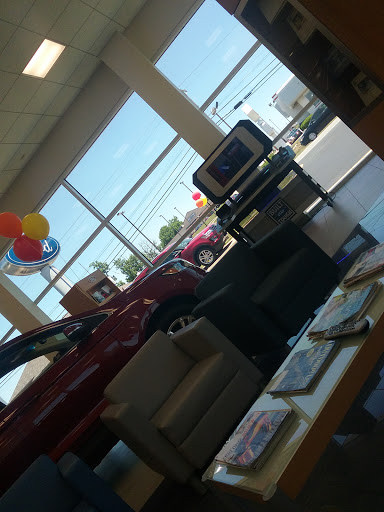 Ford Dealer «Tri Ford», reviews and photos, 12610 IL-143, Highland, IL 62249, USA