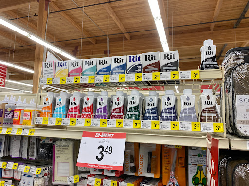 Department Store «Bi-Mart», reviews and photos, 1635 SW Baker St, McMinnville, OR 97128, USA