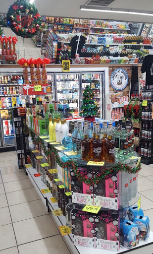 Liquor Store «Tic Tac Liquor Store», reviews and photos, 10703 La Mirada Blvd, Whittier, CA 90604, USA