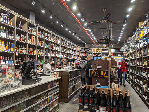Liquor Store «Beekman Liquors», reviews and photos, 500 Lexington Ave, New York, NY 10017, USA