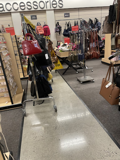 Department Store «Nordstrom Rack Miracle Marketplace», reviews and photos, 3301 Coral Way, Miami, FL 33145, USA