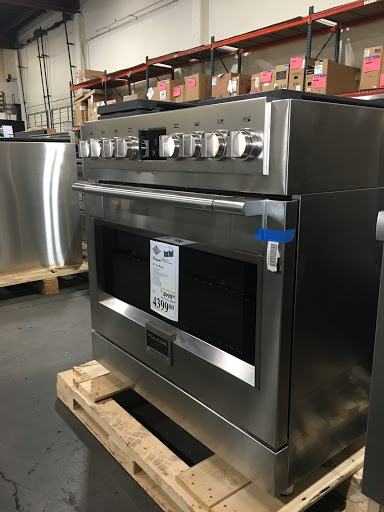 Appliance Store «BASCO Outlet Store», reviews and photos, 4670 NW St Helens Rd, Portland, OR 97210, USA