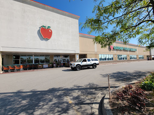 Grocery Store «Garden Fresh Market», reviews and photos, 400 Townline Rd, Mundelein, IL 60060, USA