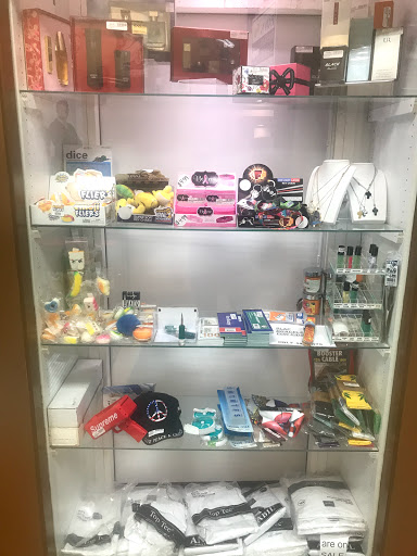 Pawn Shop «1st United Pawn & Loan», reviews and photos, 1123 S Broad St, Philadelphia, PA 19147, USA