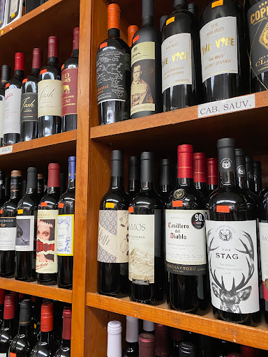 Liquor Store «Mz Wine & Spirits Inc», reviews and photos, 255 Bushwick Ave, Brooklyn, NY 11206, USA