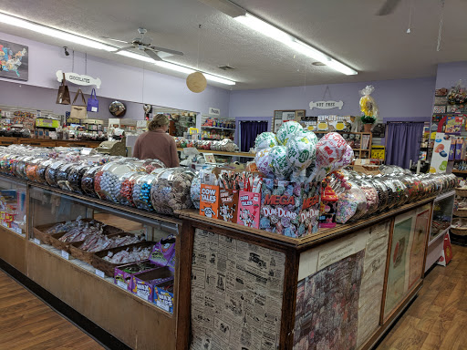Candy Store «Wayside Country Store», reviews and photos, 1015 Boston Post Rd E #1, Marlborough, MA 01752, USA