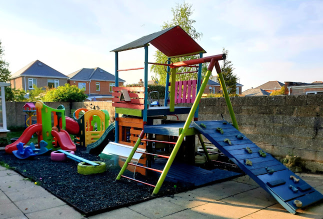 Reviews of Bubbles Childcare Limited in Bournemouth - Kindergarten