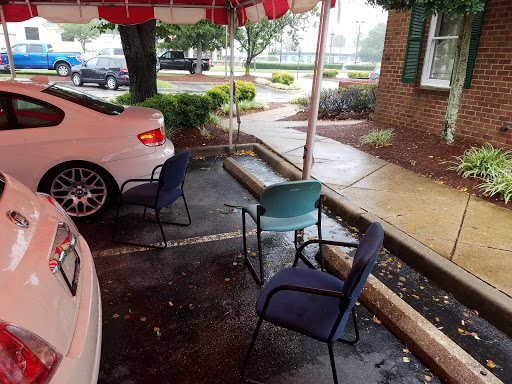 Used Car Dealer «Pre-Owned Car & Truck Liquidation Center», reviews and photos, 1510 S Military Hwy, Chesapeake, VA 23320, USA