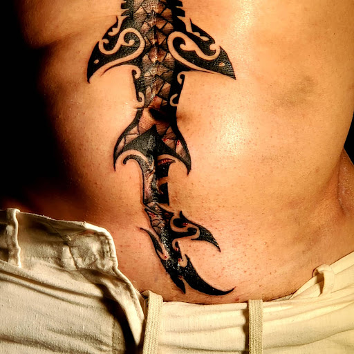 Tattoo Shop «Love Hate Tattoo Studio», reviews and photos, 1360 Washington Ave, Miami Beach, FL 33139, USA