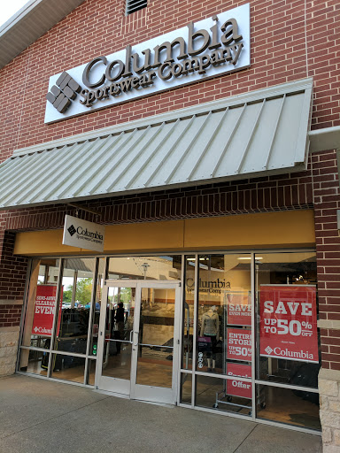 Sportswear Store «Columbia Sportswear Outlet Store at Houston Premium Outlets», reviews and photos, 29300 Hempstead Rd, Cypress, TX 77433, USA