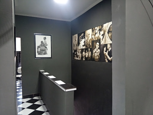 Logo da empresa - Tattoo Light