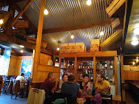 Atmosphère du Restaurant Bodega Es Tapa Ti à Mondeville - n°9