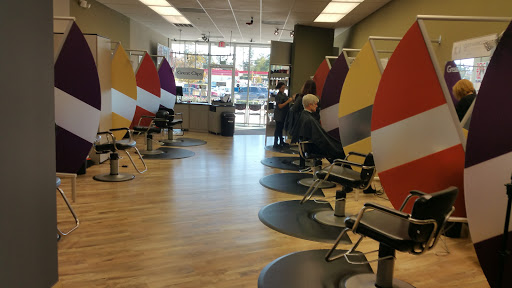 Hair Salon «Great Clips», reviews and photos, 3915 W Davis St #110, Conroe, TX 77304, USA