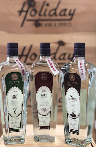 Liquor Store «Holiday Wine & Spirits», reviews and photos, 5039 Buford Hwy NE, Chamblee, GA 30341, USA