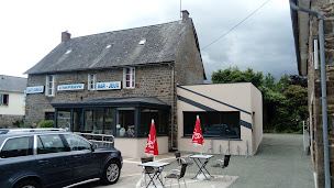 Photo n°10 de L'imprévu à Ambrières-les-Vallées ()