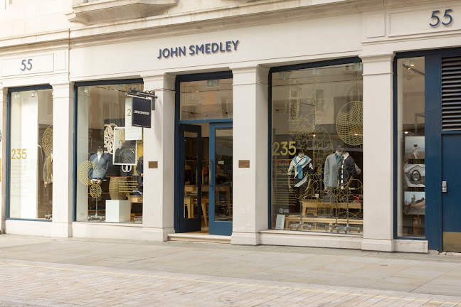 JOHN SMEDLEY Jermyn Street Store - Clothing store