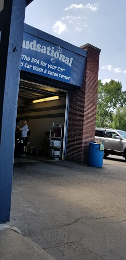 Sudsational Spa en Downers Grove