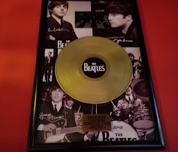 VINILOS BAR Kukulcán photo