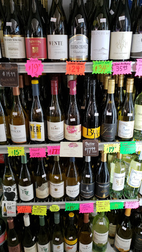 Liquor Store «Holly Market», reviews and photos, 491 Laurel St, San Carlos, CA 94070, USA