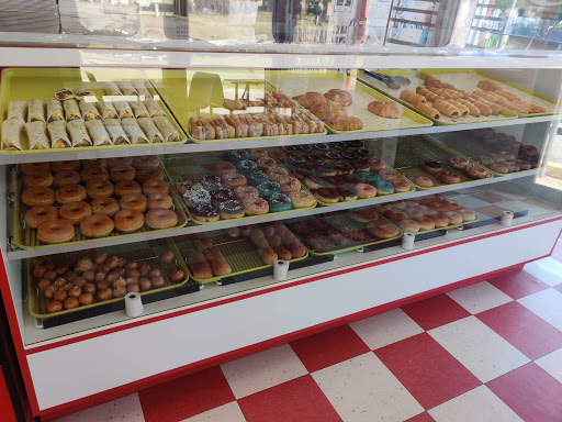 Donut Shop «Star Donuts & Crossiants», reviews and photos, 1940 Troup Hwy, Tyler, TX 75701, USA