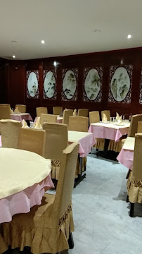 Atmosphère du Restaurant asiatique Lotus d'Or à Chaville - n°7