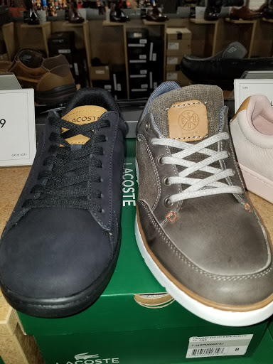 Shoe Store «DSW Designer Shoe Warehouse», reviews and photos, 60 NJ-17, Paramus, NJ 07652, USA