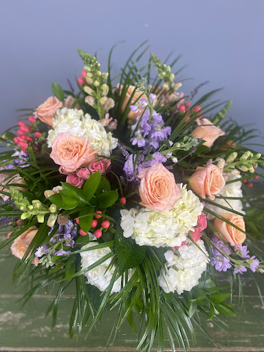 Florist «Flowers Of Marietta», reviews and photos, 1100 Johnson Ferry Rd #250B, Marietta, GA 30068, USA