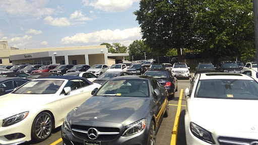 Mercedes Benz Dealer «Mercedes-Benz of Alexandria», reviews and photos, 200 S Pickett St, Alexandria, VA 22304, USA