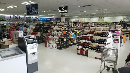 Beer Store «H&B Wines & Liquors», reviews and photos, 725 Grafton St, Worcester, MA 01604, USA