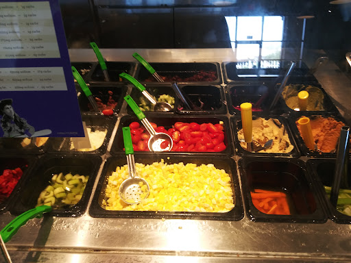 Salad Shop «MAD Greens - Dana Park Village Shops», reviews and photos, 1940 S Val Vista Dr #101, Mesa, AZ 85204, USA