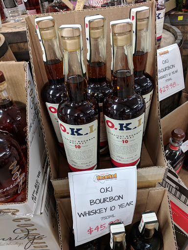 Liquor Store «Liquor City Uncorked», reviews and photos, 501 Crescent Ave, Covington, KY 41011, USA